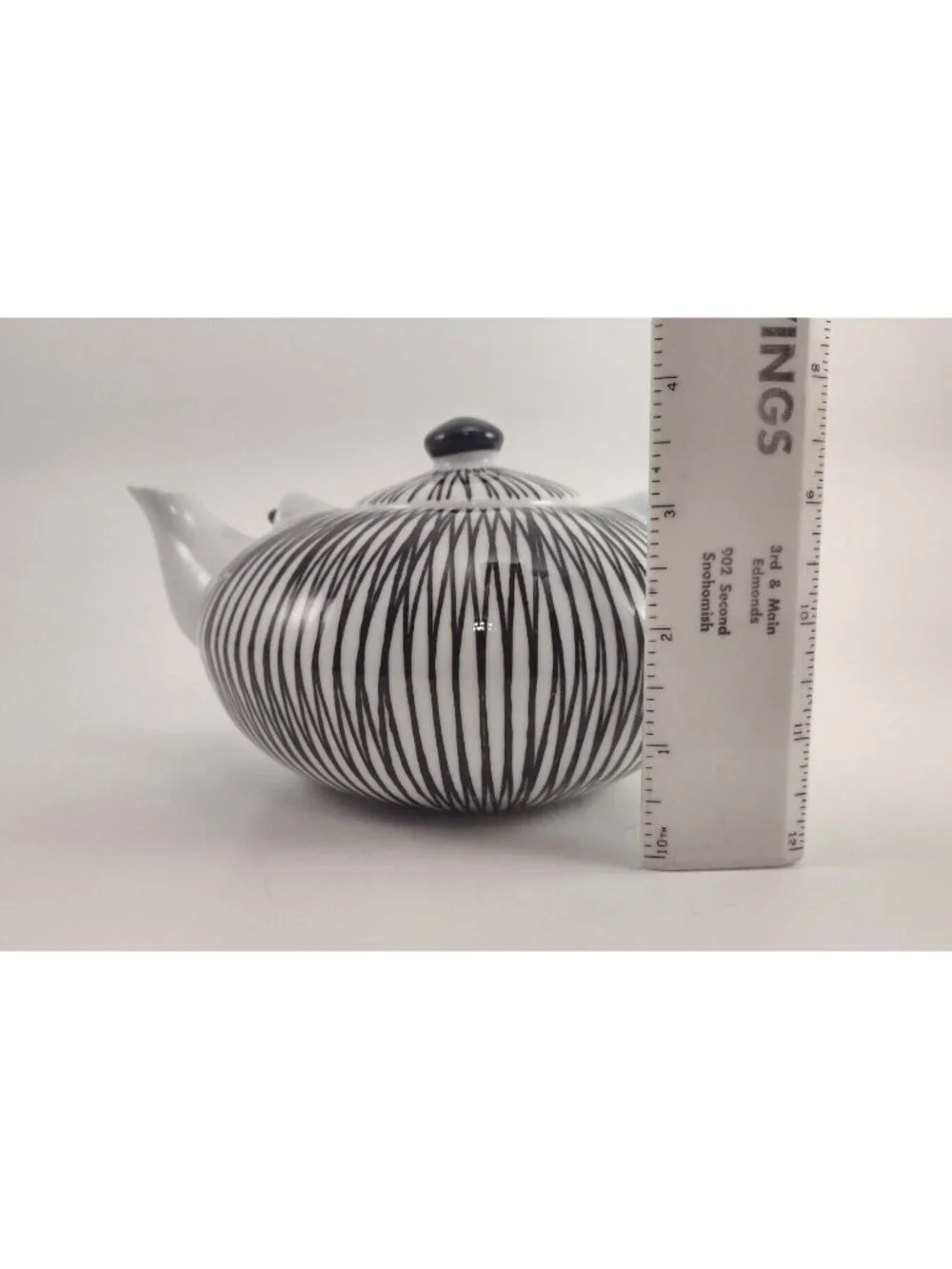 PIER 1 TEAPOT Akina Porcelain Black & White Tea Hand Painted Abstract Ceramic